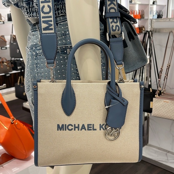 Michael Kors Mirella Small Shopper Top Zip Logo Crossbody XBODY Bag MK
Denim
NWT - Picture 2 of 16